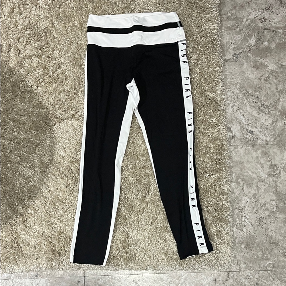 PINK Victoria's Secret Black and White Woman’s Leggings Large